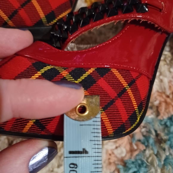 Naughty Monkey Red Plaid 5" Heels • 8.5 • Pinup Style - Picture 11 of 12